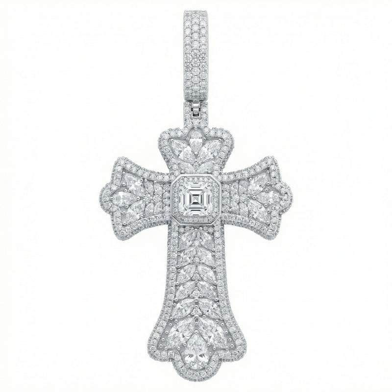 Pear Shape Gem Set Pendant