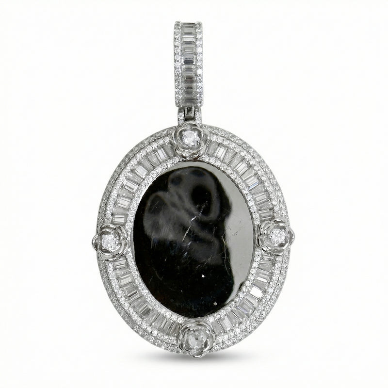 Oval Baguette Cut Frame